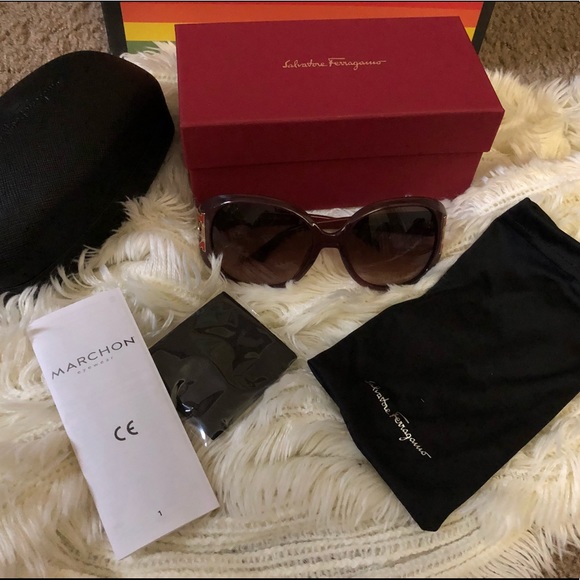 NWT Salvatore Ferragamo Shades๐๐๐๐๐ - Picture 1 of 7